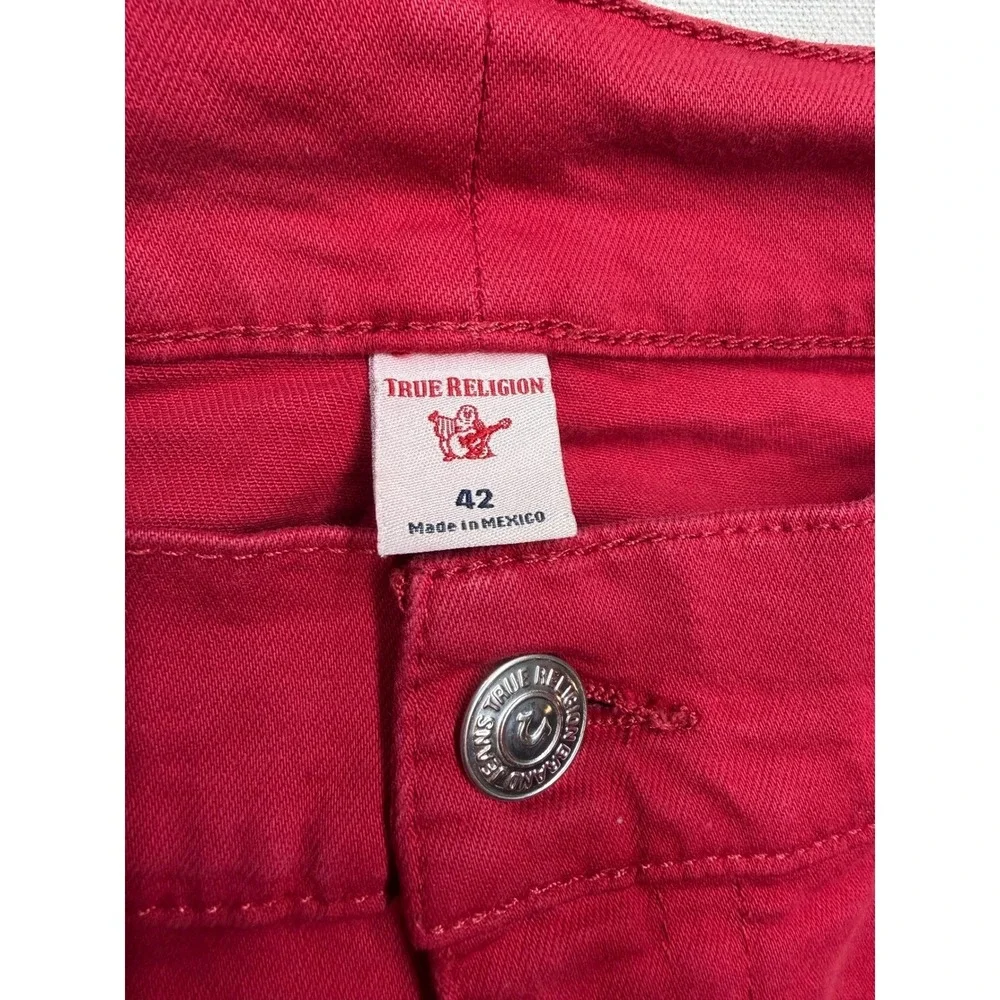 True Religion Ricky Flap Red Relaxed Straight Denim Shorts Mens 42 Raw Hem